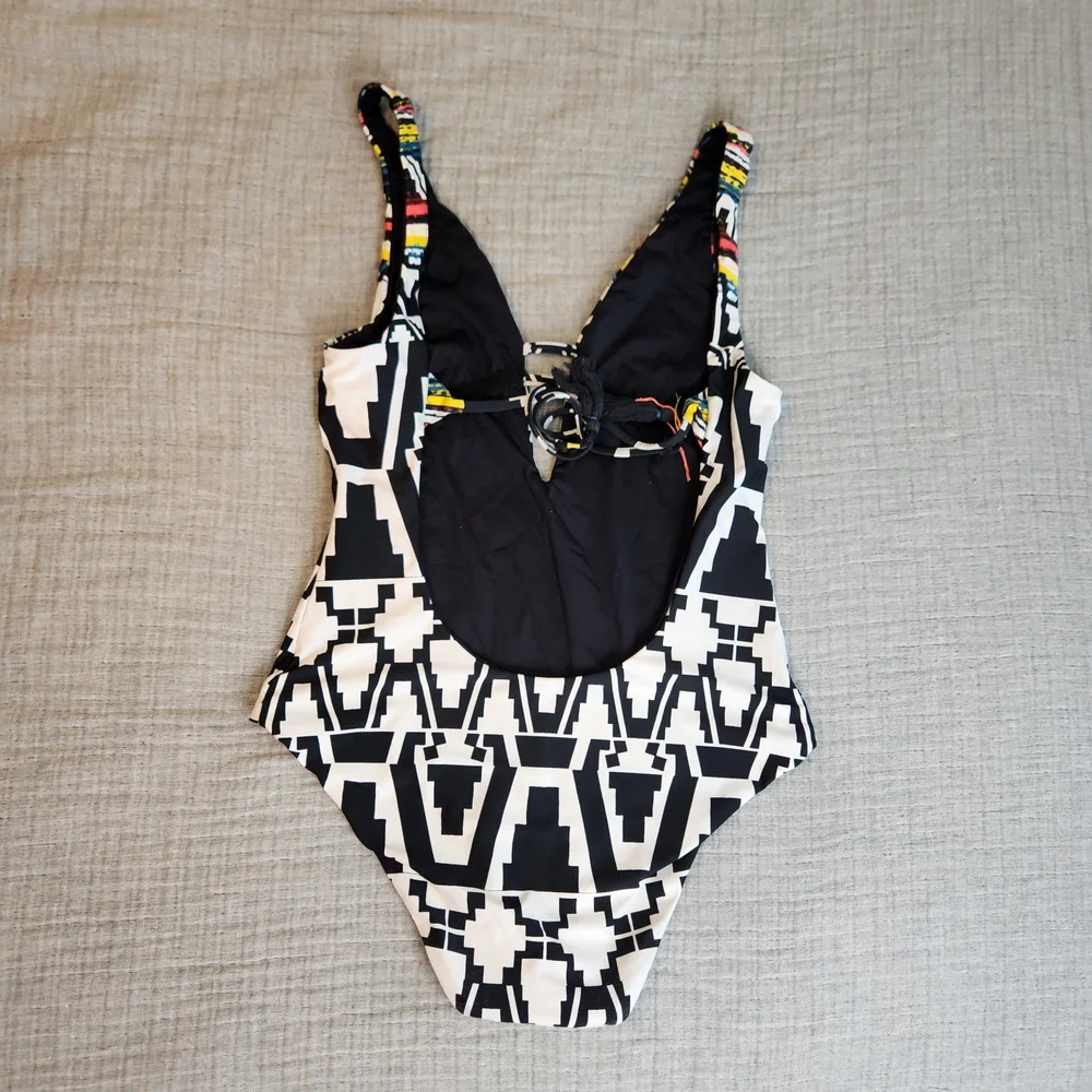 BECCA Women's 'Primitive Journey' Deep V-Neck One-Piece Swimsuit Sz. M
